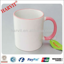 Tasse en céramique blanche / Tasse en grès à la vente chaude avec bordure et poignée de couleur